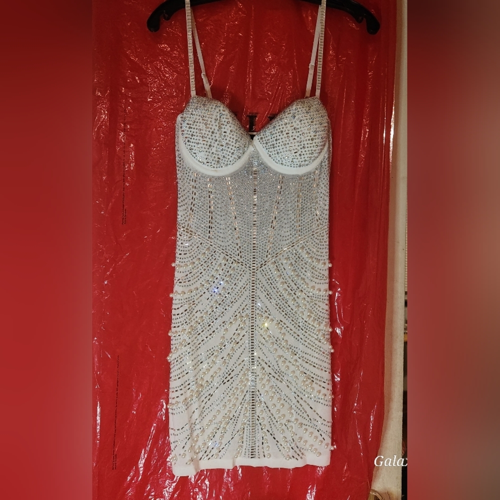 Women's Size Large ... Cocktail Dress - Picture 1 of 3